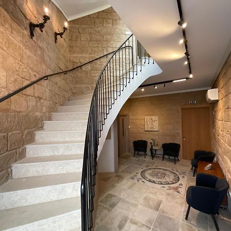 Le Voyageur By The Sea - Furnished Rooms Larnaka Exterior foto
