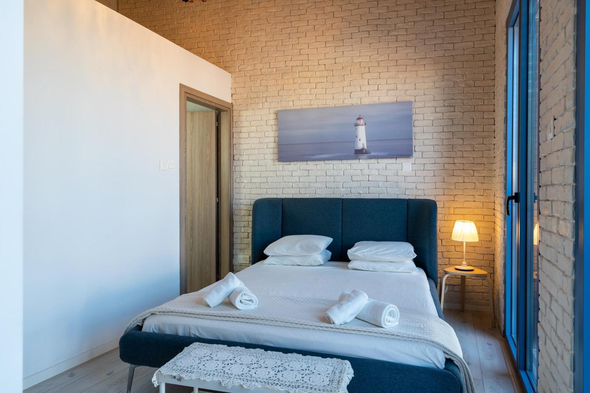 Le Voyageur By The Sea - Furnished Rooms Larnaka Exterior foto